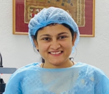 Dr. Heena Bhandari - Ophthalmologist