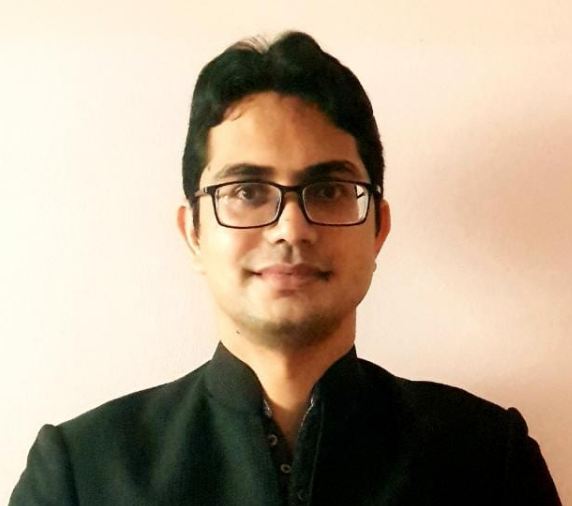 Dr. Abhishek Laddha-Urologist