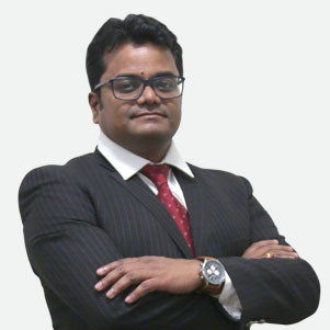 Dr. Nishant Sinha-Pulmonologist